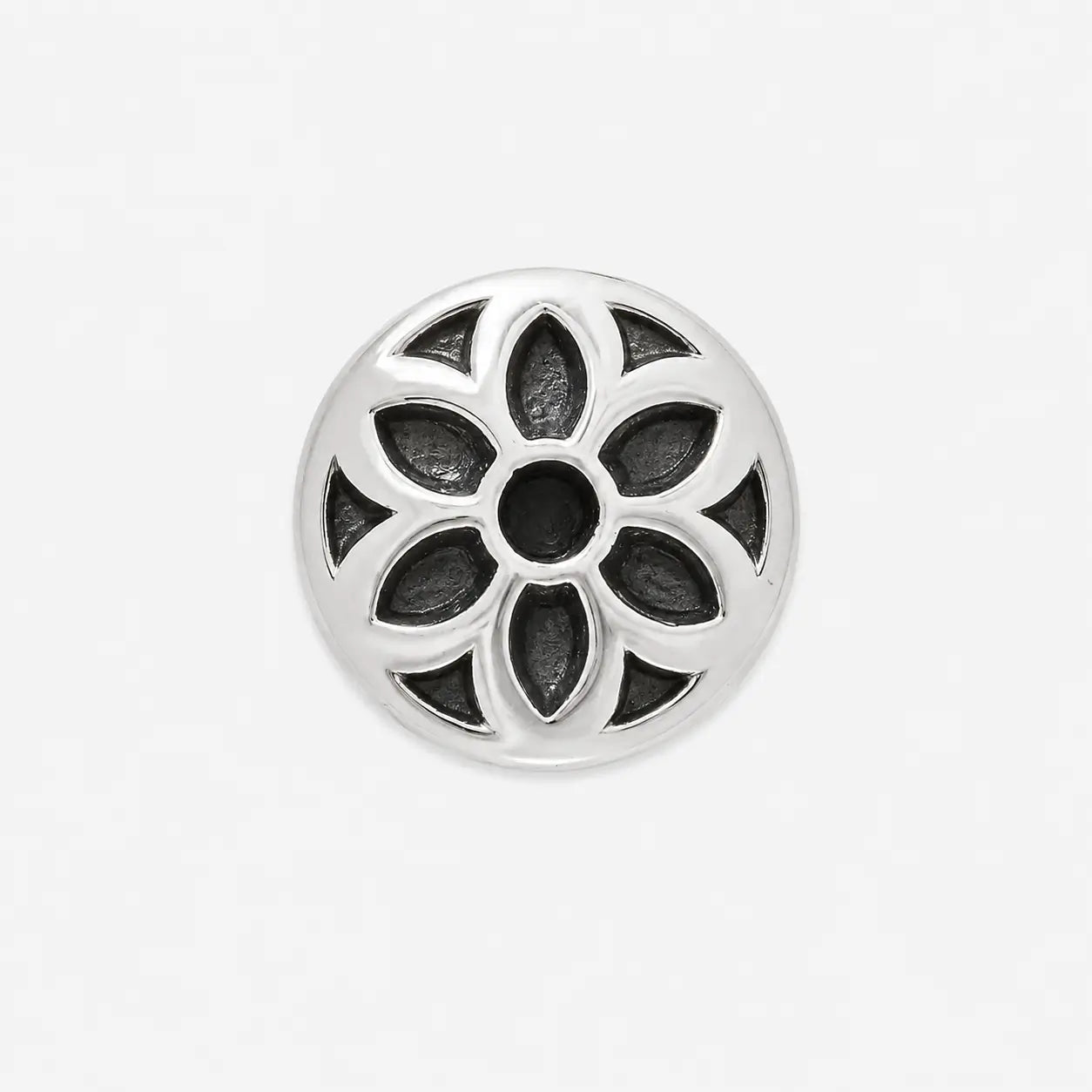 Good Art Rosette Stud