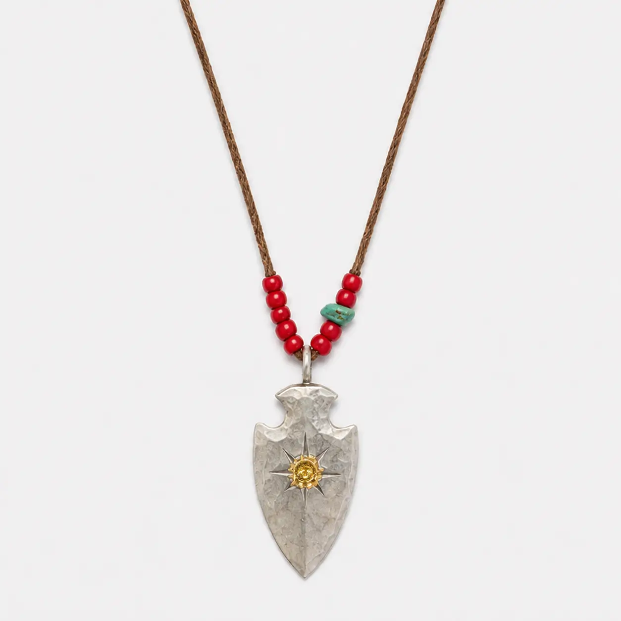 Goros Arrowhead With K18 Gold (L) and Red Beads Setup