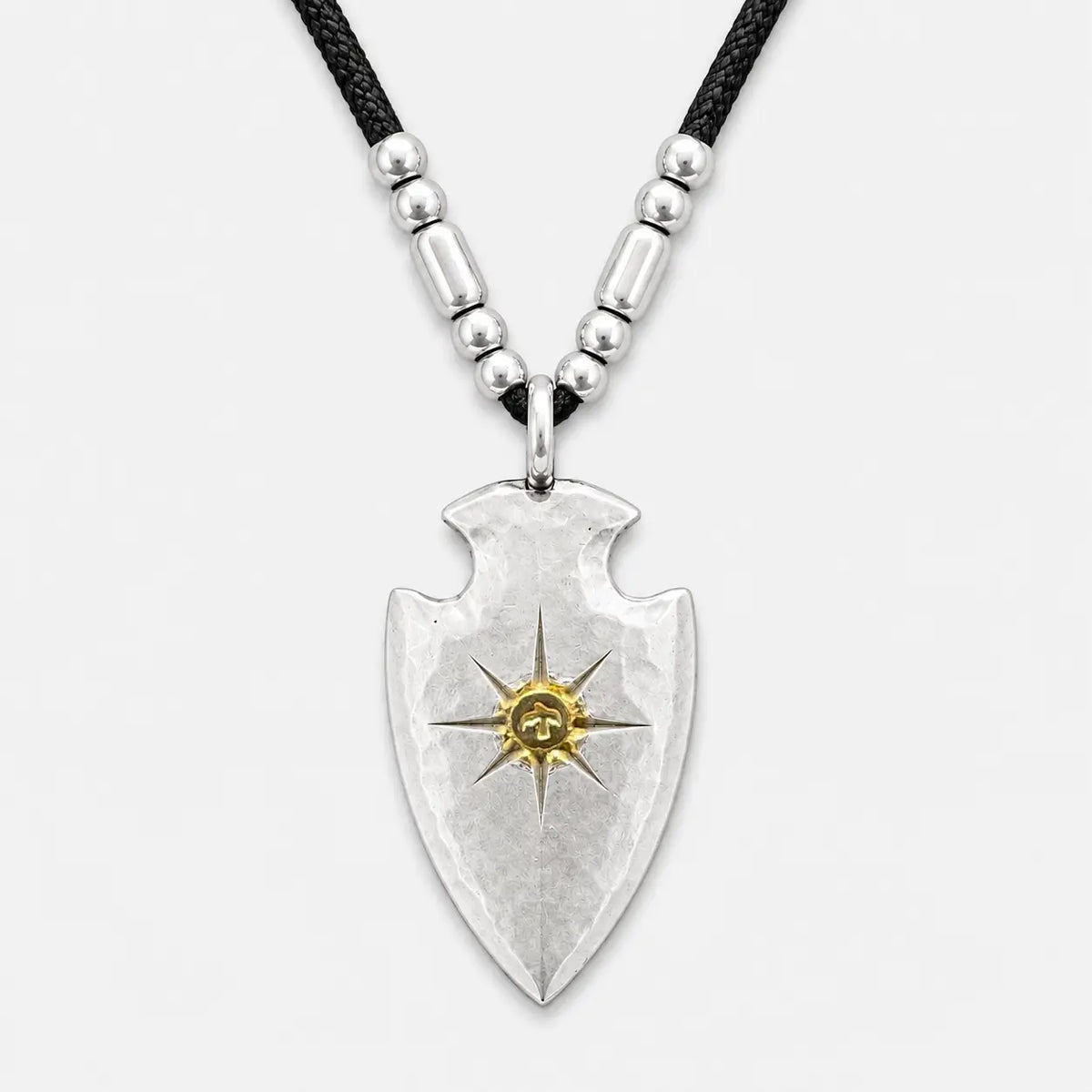 Goros Arrowhead With K18 Gold (L) and Silver Beads Setup