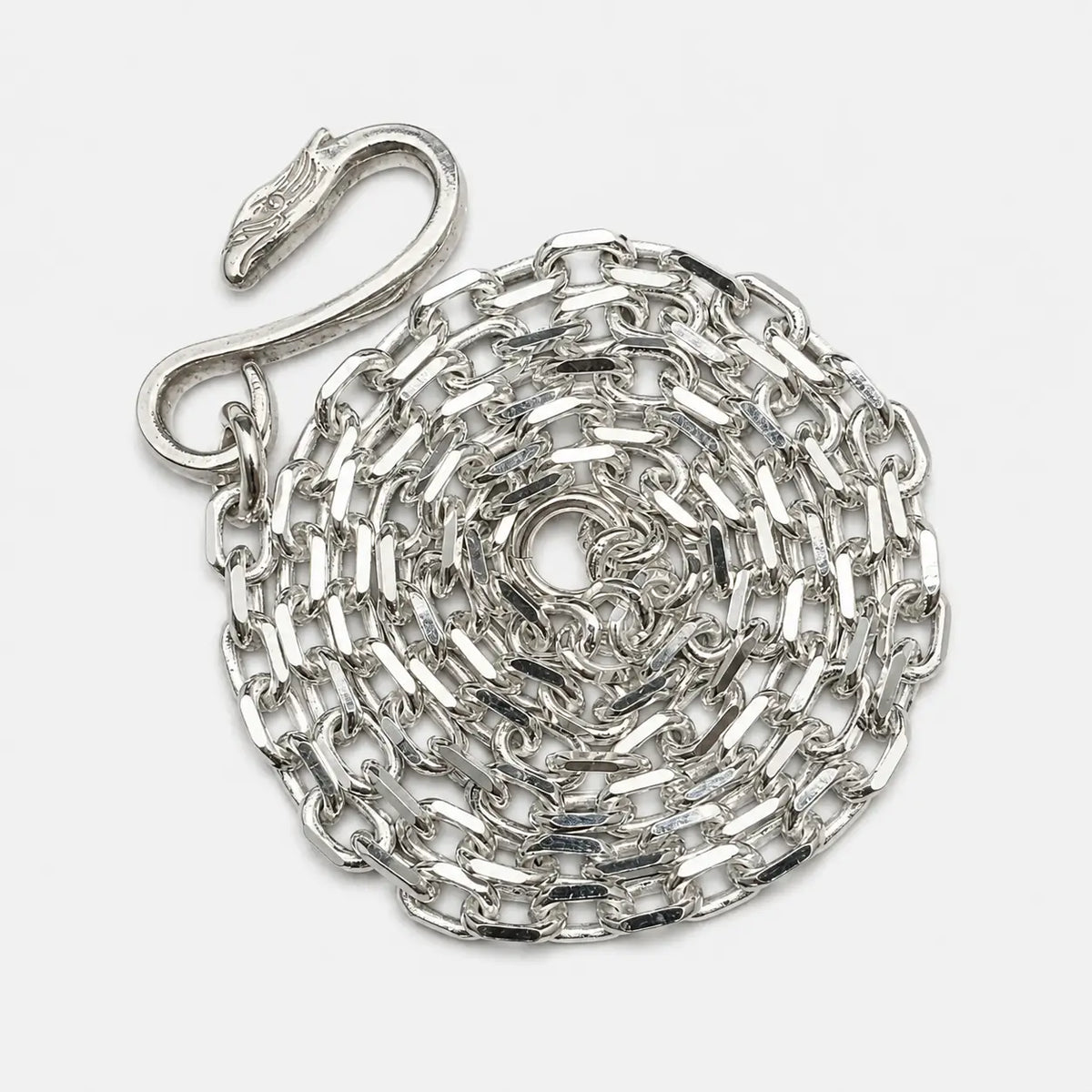 Goros Cornered Chain With Eagle Hook