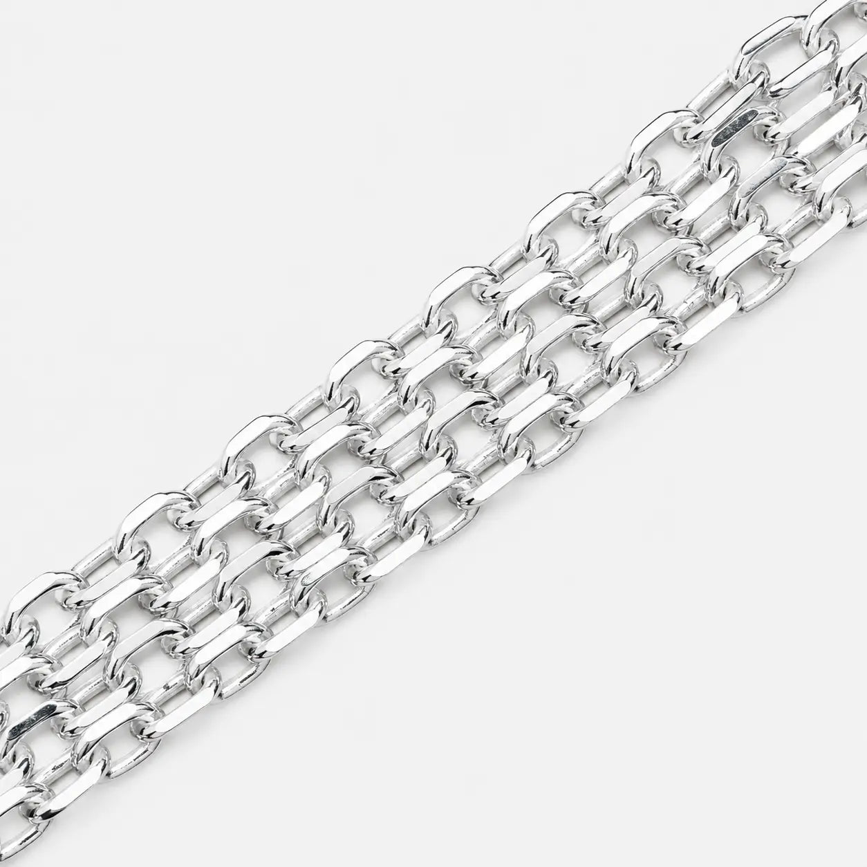 Goros Cornered Chain With Eagle Hook
