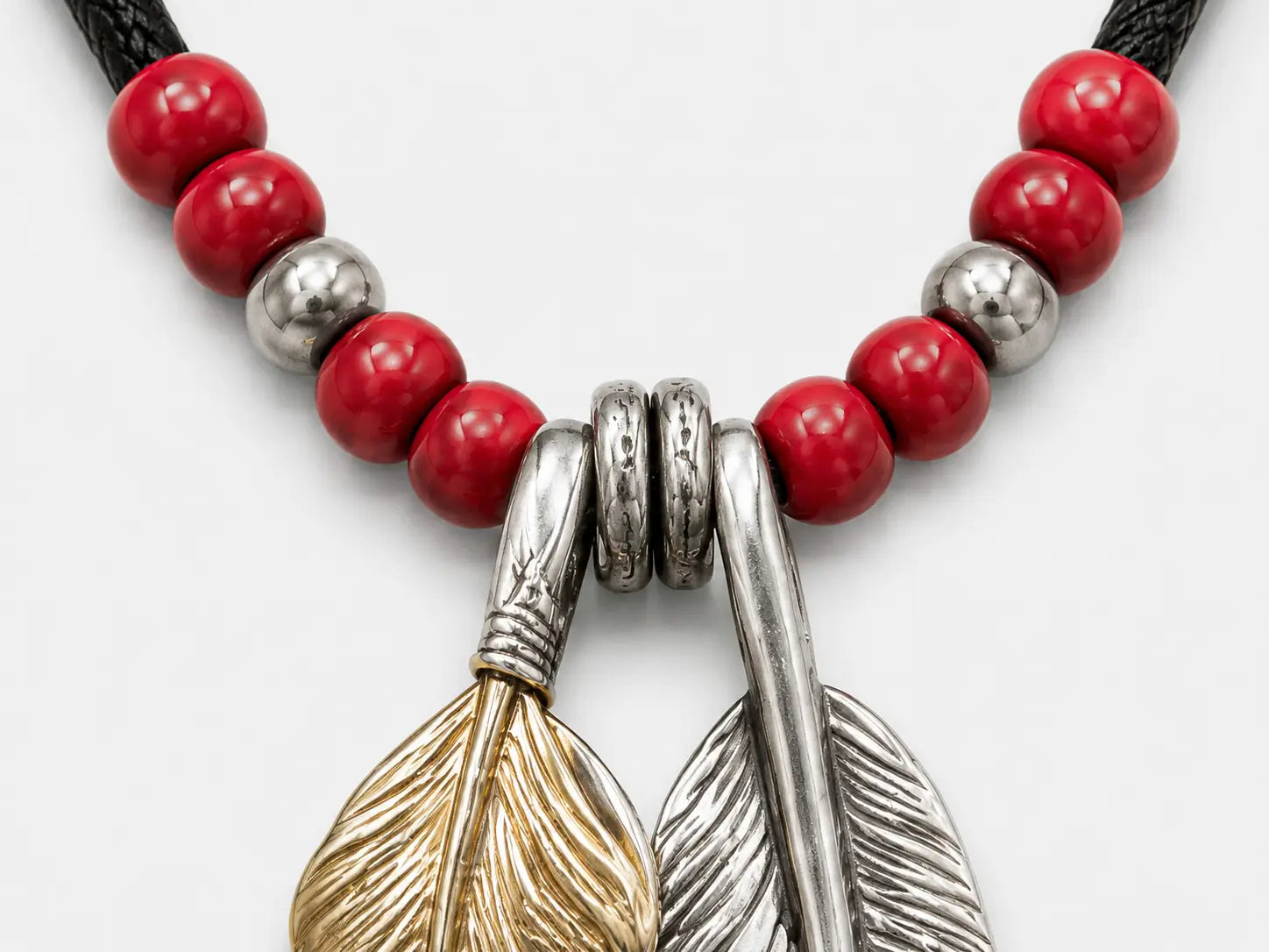 Goros Double Feathers Setup With Leather Cord