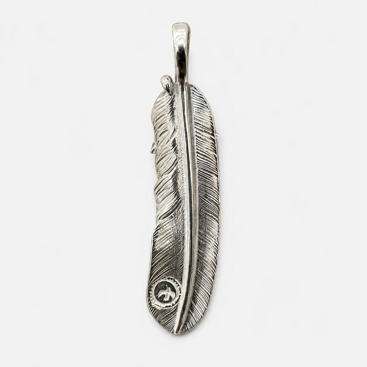 Goros Feather With Silver Claw - Facing Left