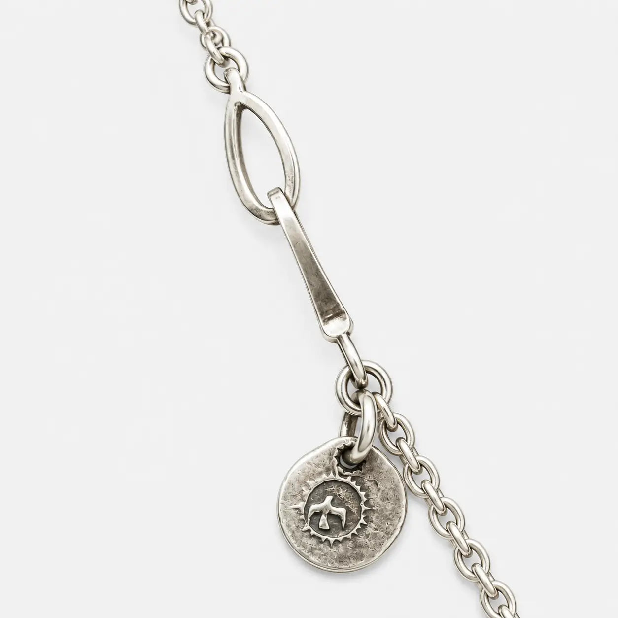 Goros Gold Top Feather With Metal Pendant Setup