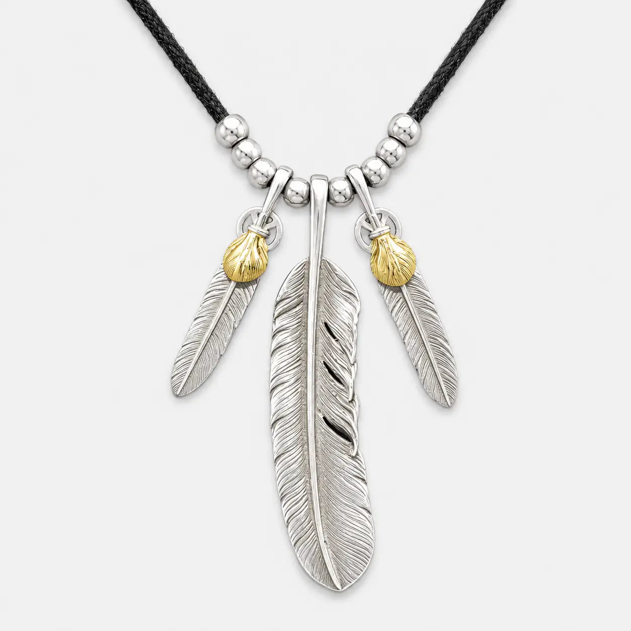 Goros Plain Feather With Silver Beads Setup
