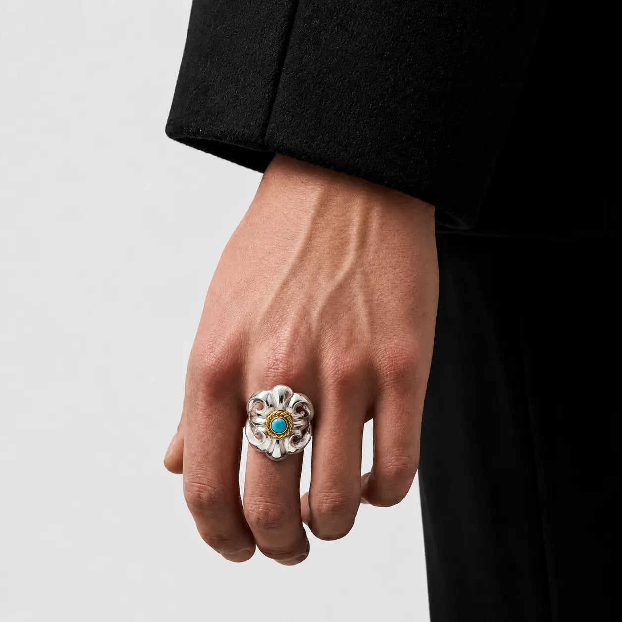 Goros Turquoise - Cast Ring With Gold Rope
