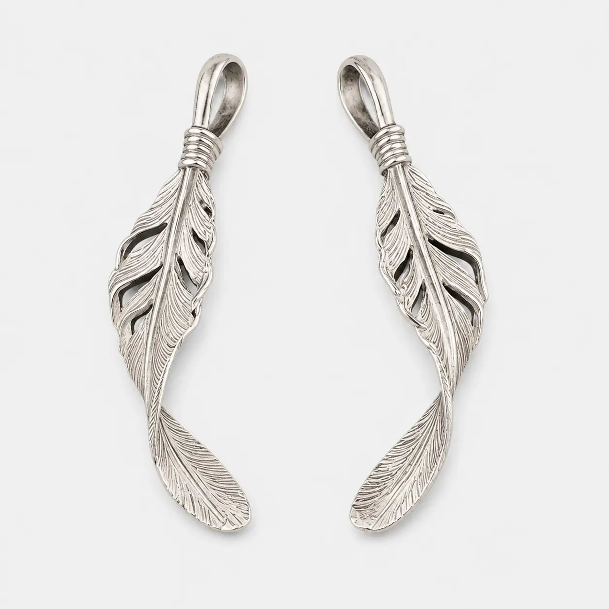 Horizon Blue Silver Twist Feather