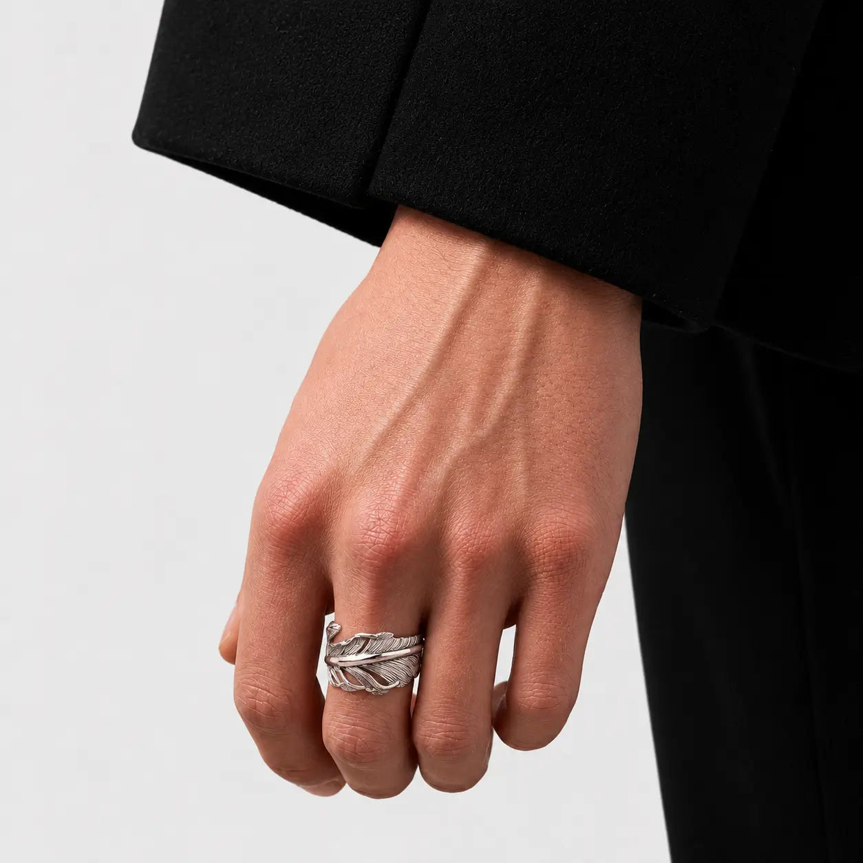 Horizon Blue Silver Wide Feather Ring