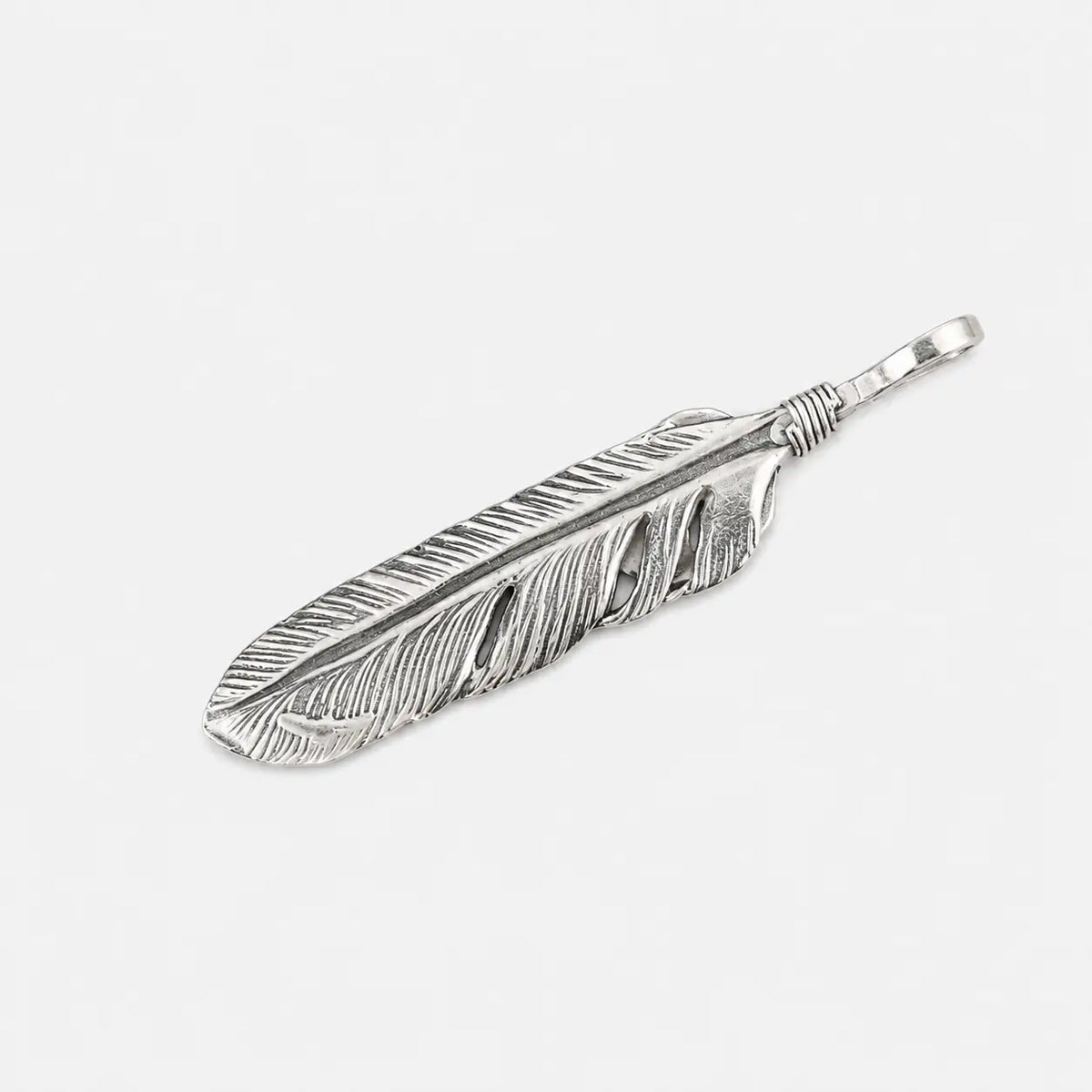 Ken Kikuchi Feather with K18 Leaf F-21+K18F-29