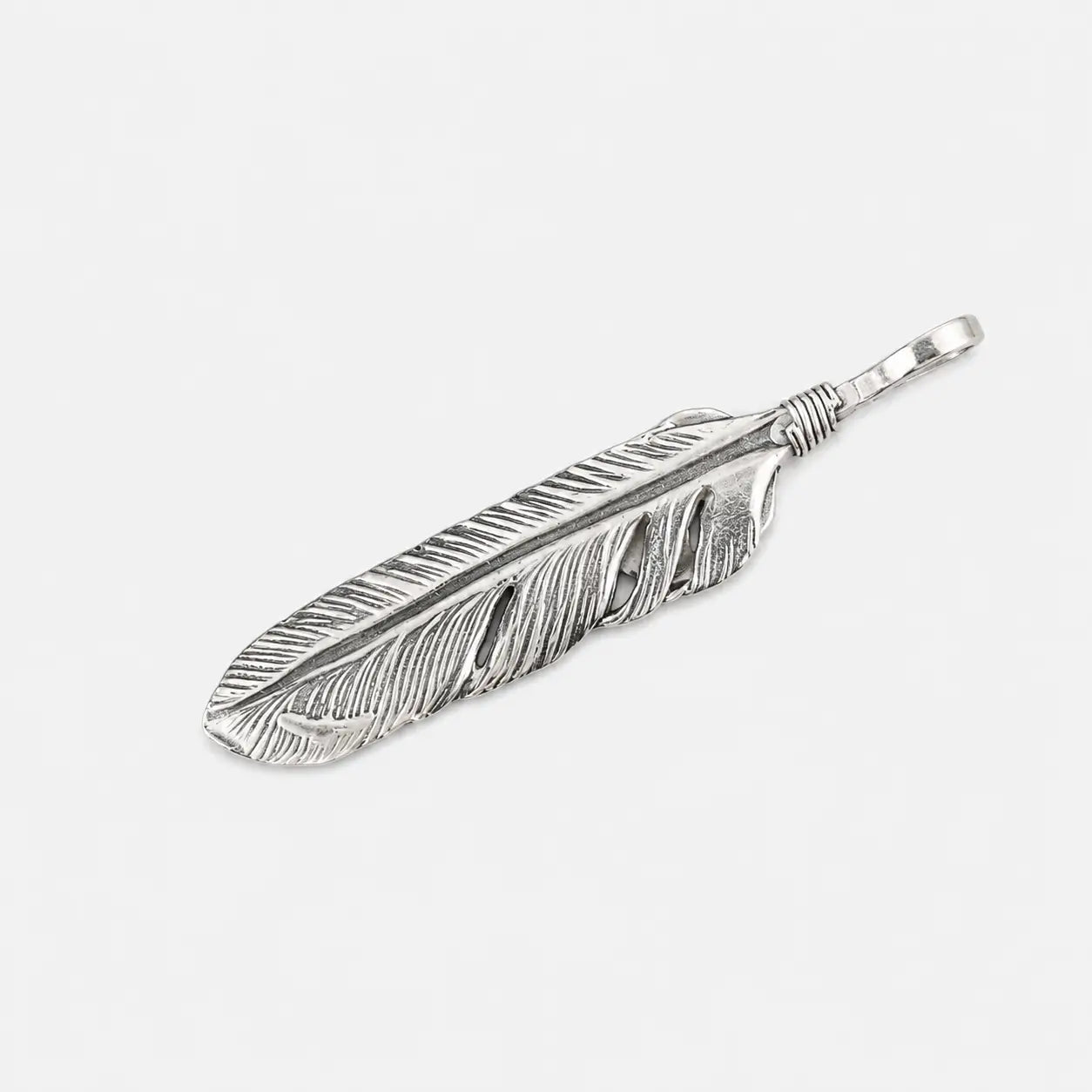 Ken Kikuchi Feather with K18 Leaf F-21+K18F-29