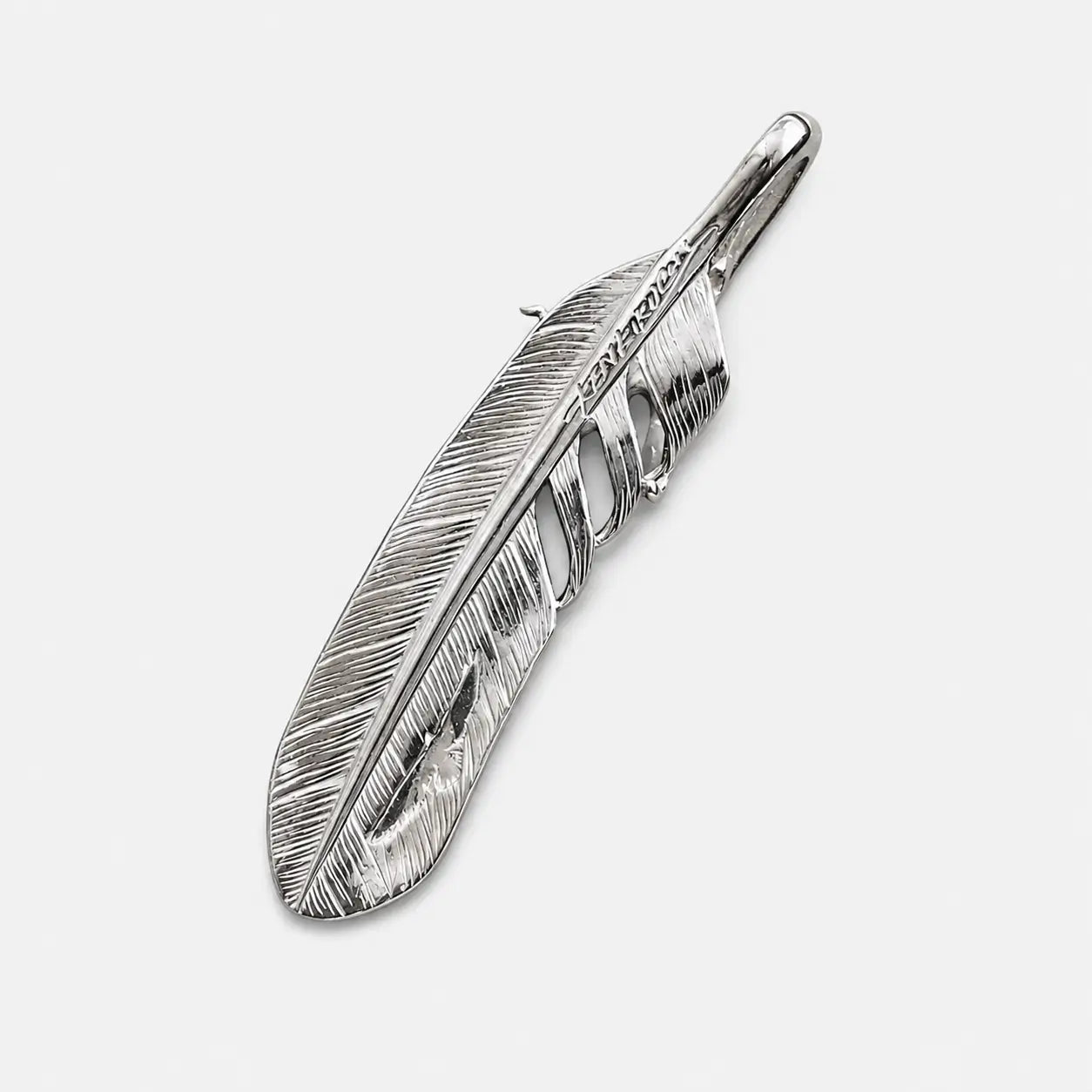 Ken Kikuchi K24 Point Feather with Claw Pendant