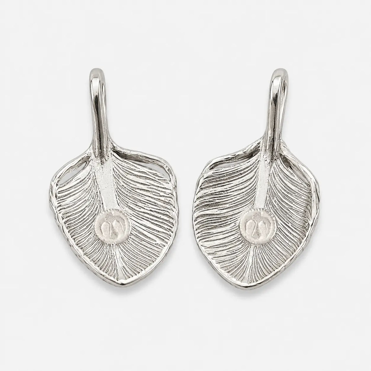 Ken Kikuchi Small Silver Feather Pendant F-35/F-36