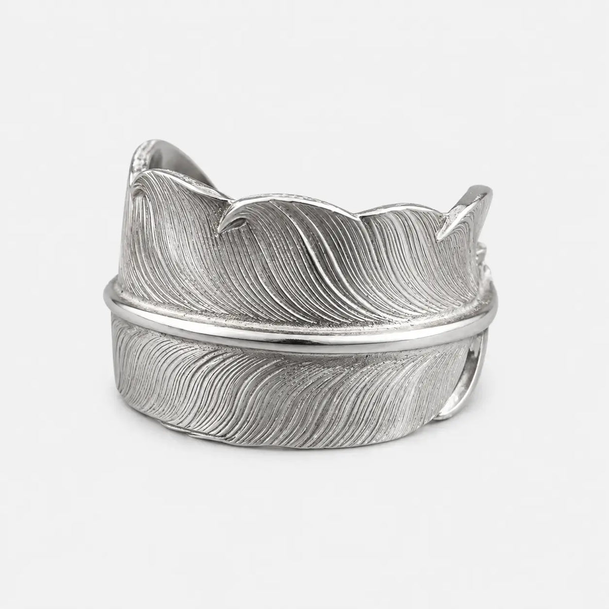 Larry Smith Eagle Head Feather Ring