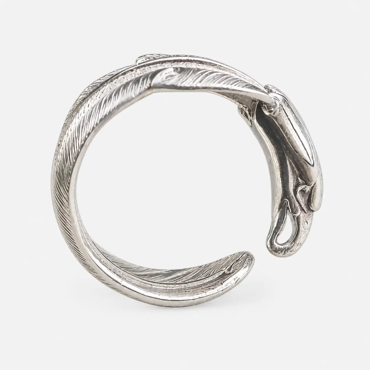 Larry Smith Eagle Head Feather Ring