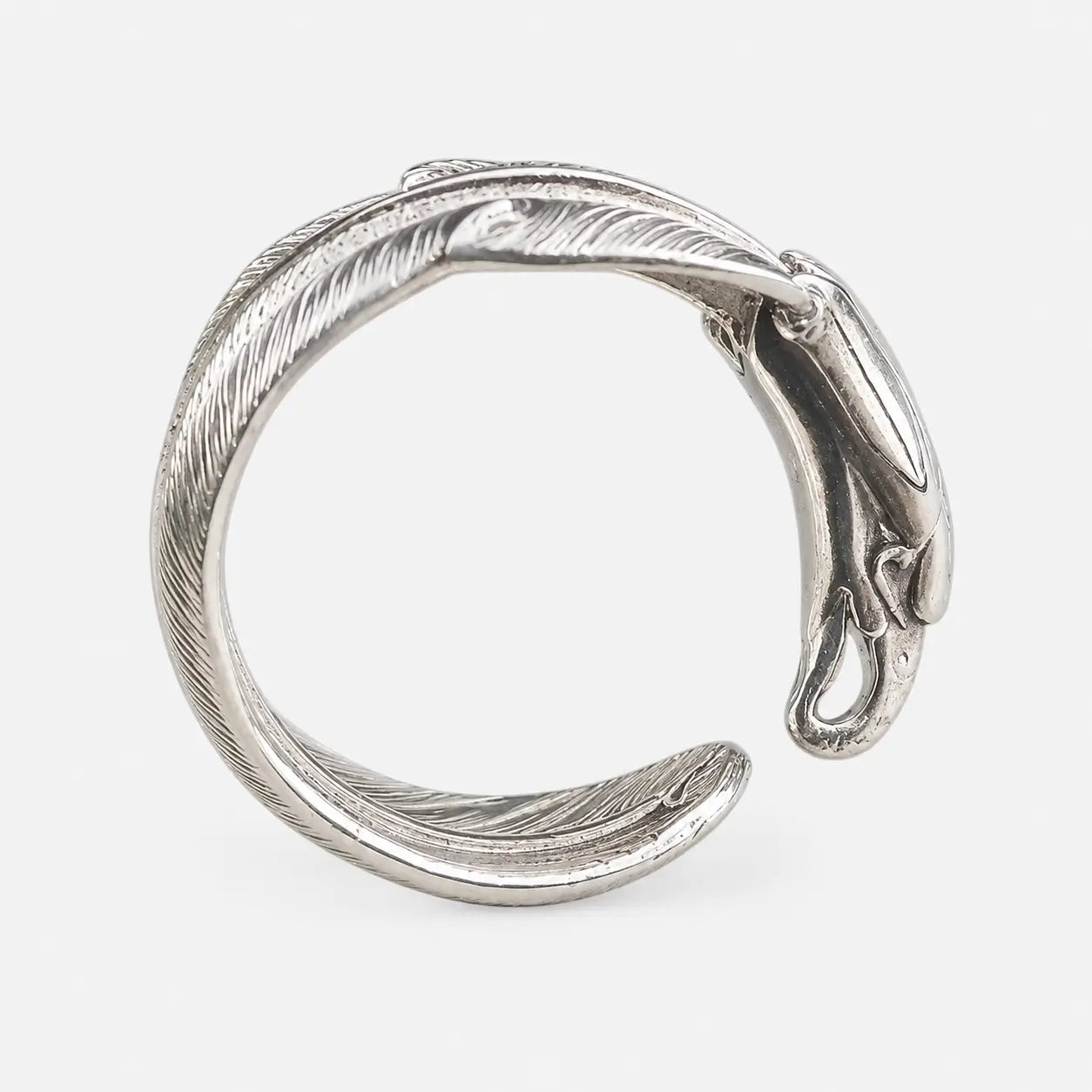 Larry Smith Eagle Head Feather Ring